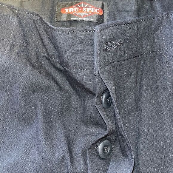 NEW WITH TAGS MEN’S LARGE REGULAR TRU-SPEC TACTICAL BLACK CARGO PANTS - Picture 10 of 10